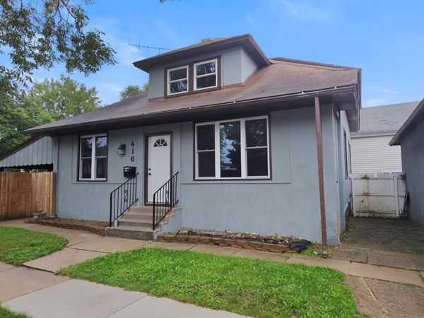 416 4th Avenue SW, Chisholm, MN 55719