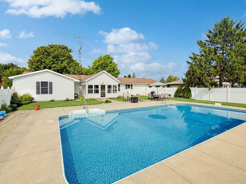 121 New Haven Drive, Urbana, OH 43078 Photo 11