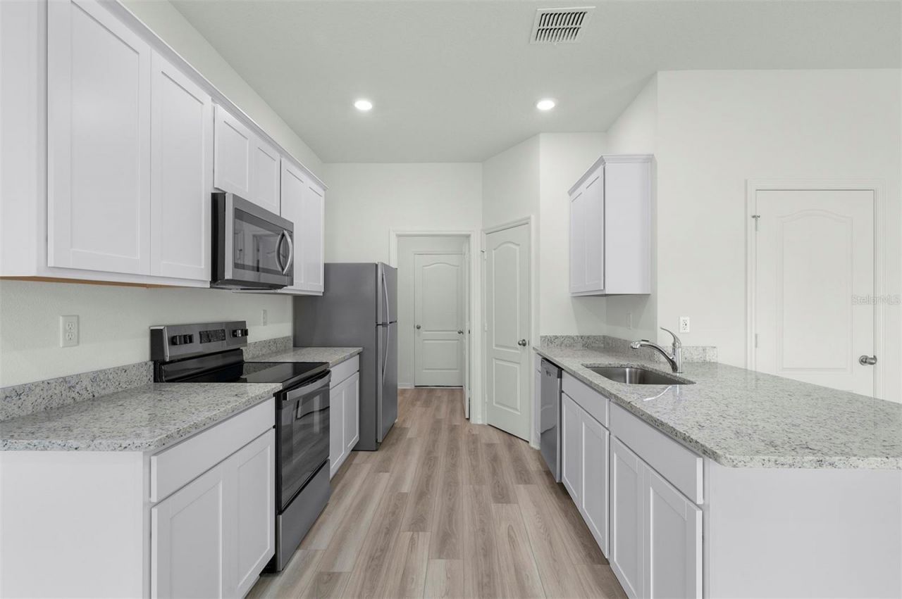 13238 Tula Loop , Astatula, FL 34705 Photo