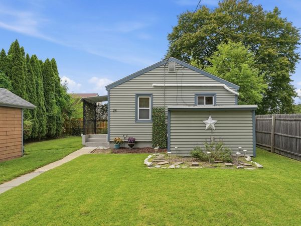 24 Wildermere Street, Chicopee, MA 01020