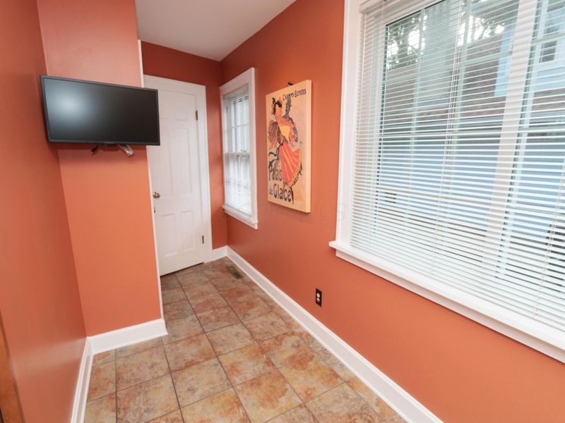 188 Montrose Way, Columbus, OH 43214 Photo 25