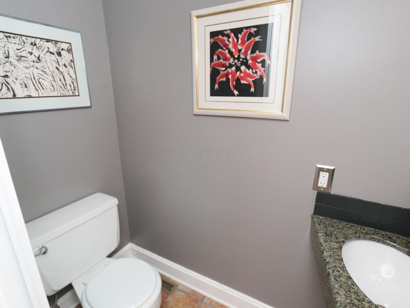 188 Montrose Way, Columbus, OH 43214 Photo 26