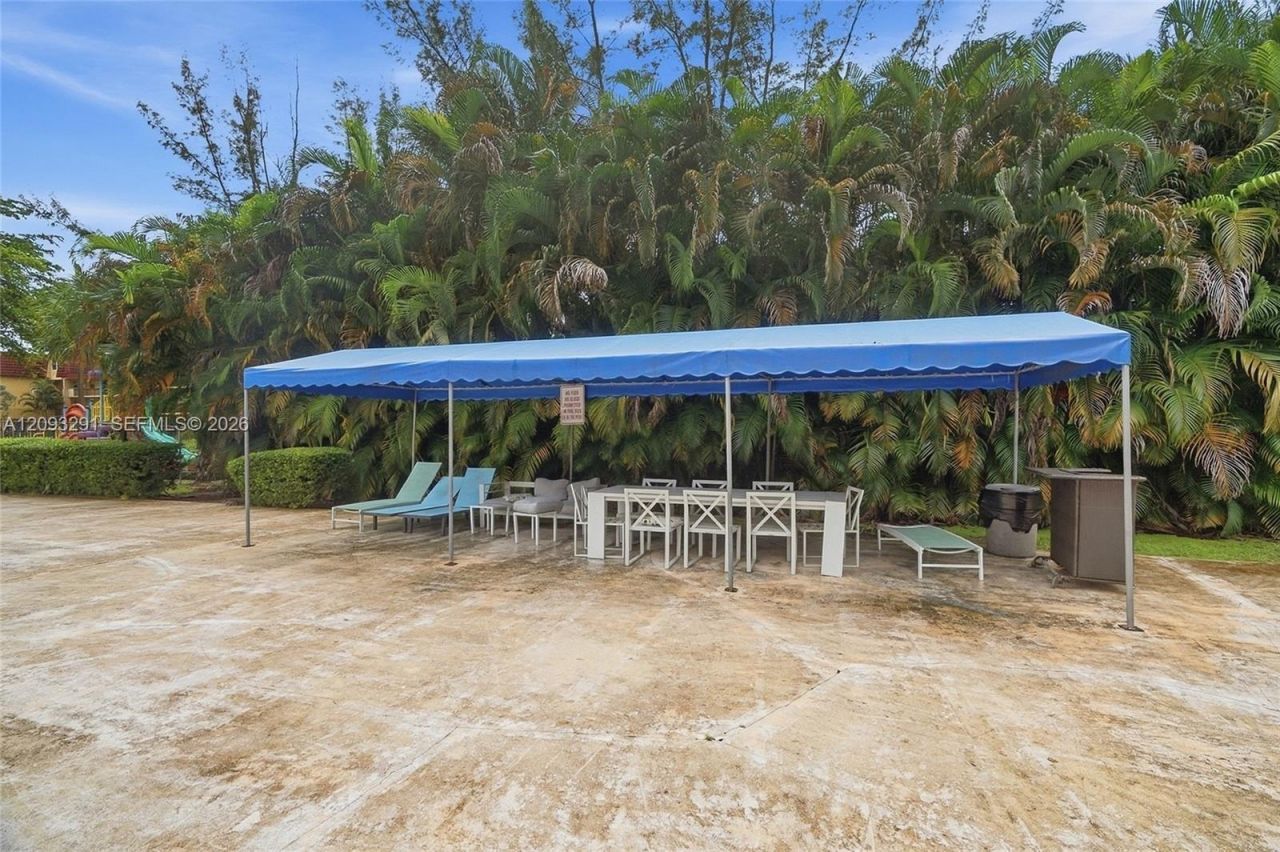 3490 Foxcroft Rd , Unit B303, Miramar, FL 33025 Photo