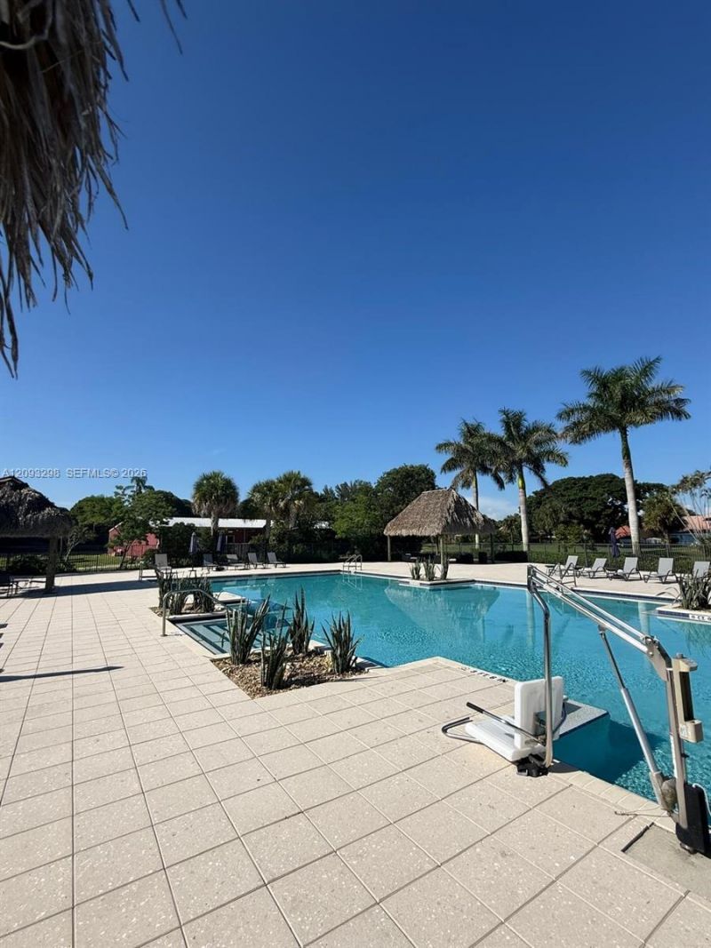 7810 NW 79th Ter, Unit 7810, Tamarac, FL 33321 Photo