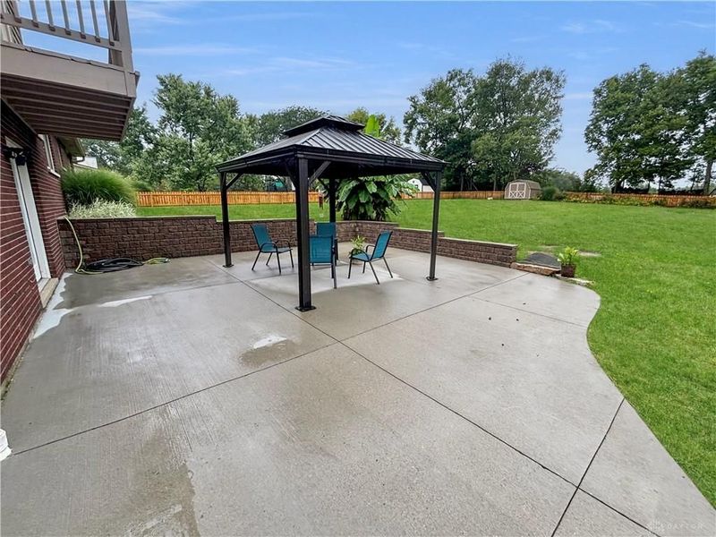 6800 Curtwood Drive, Tipp City, OH 45371 Photo 39