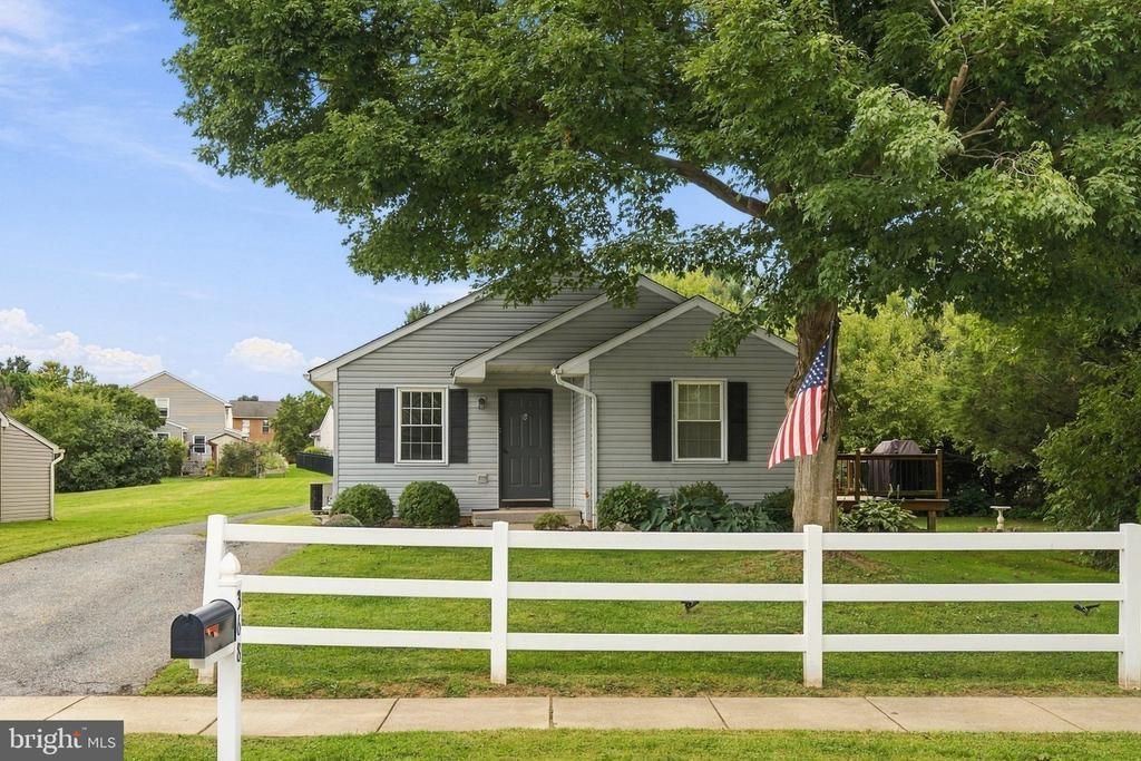 368 COFFEE GOSS ROAD , MARIETTA, PA 17547