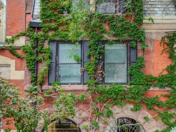 1034 N La Salle Drive, Chicago, IL 60610
