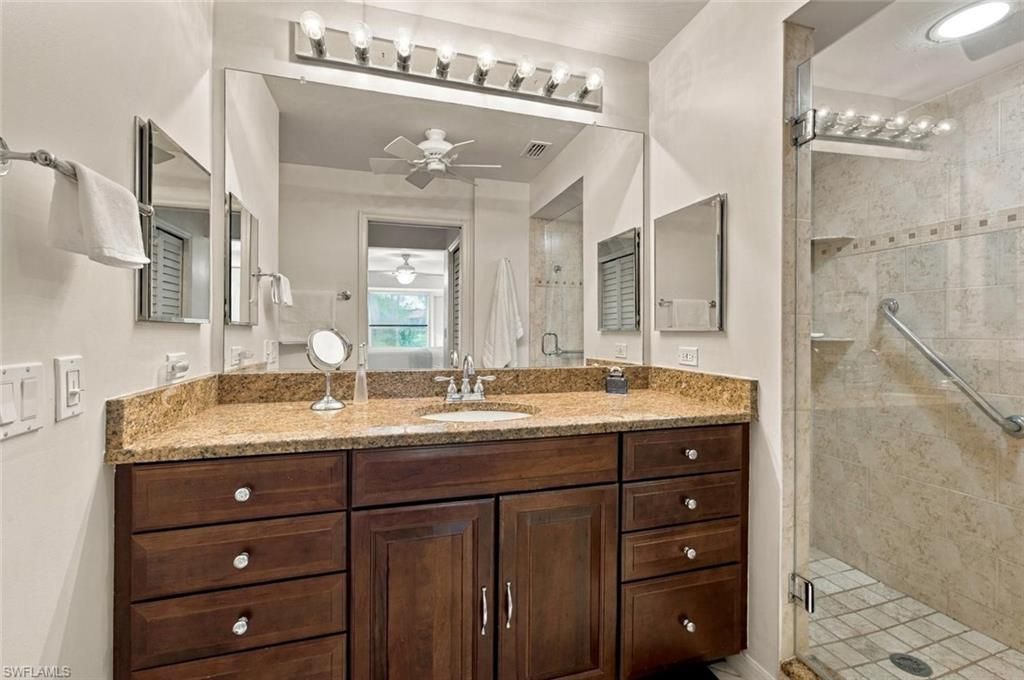 470 Country Hollow Ct, Unit I204, Naples, FL 34104 Photo