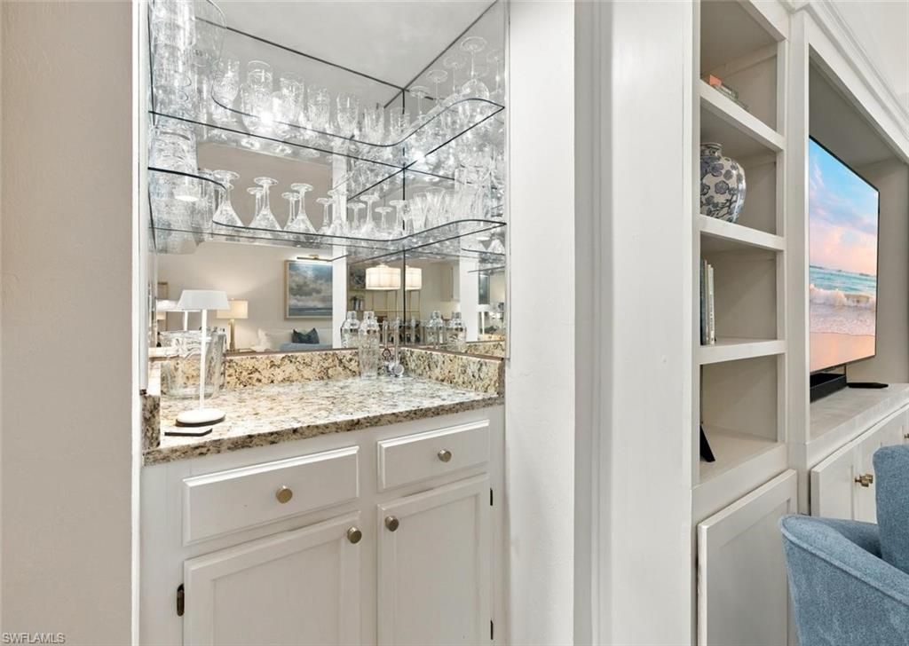470 Country Hollow Ct, Unit I204, Naples, FL 34104 Photo