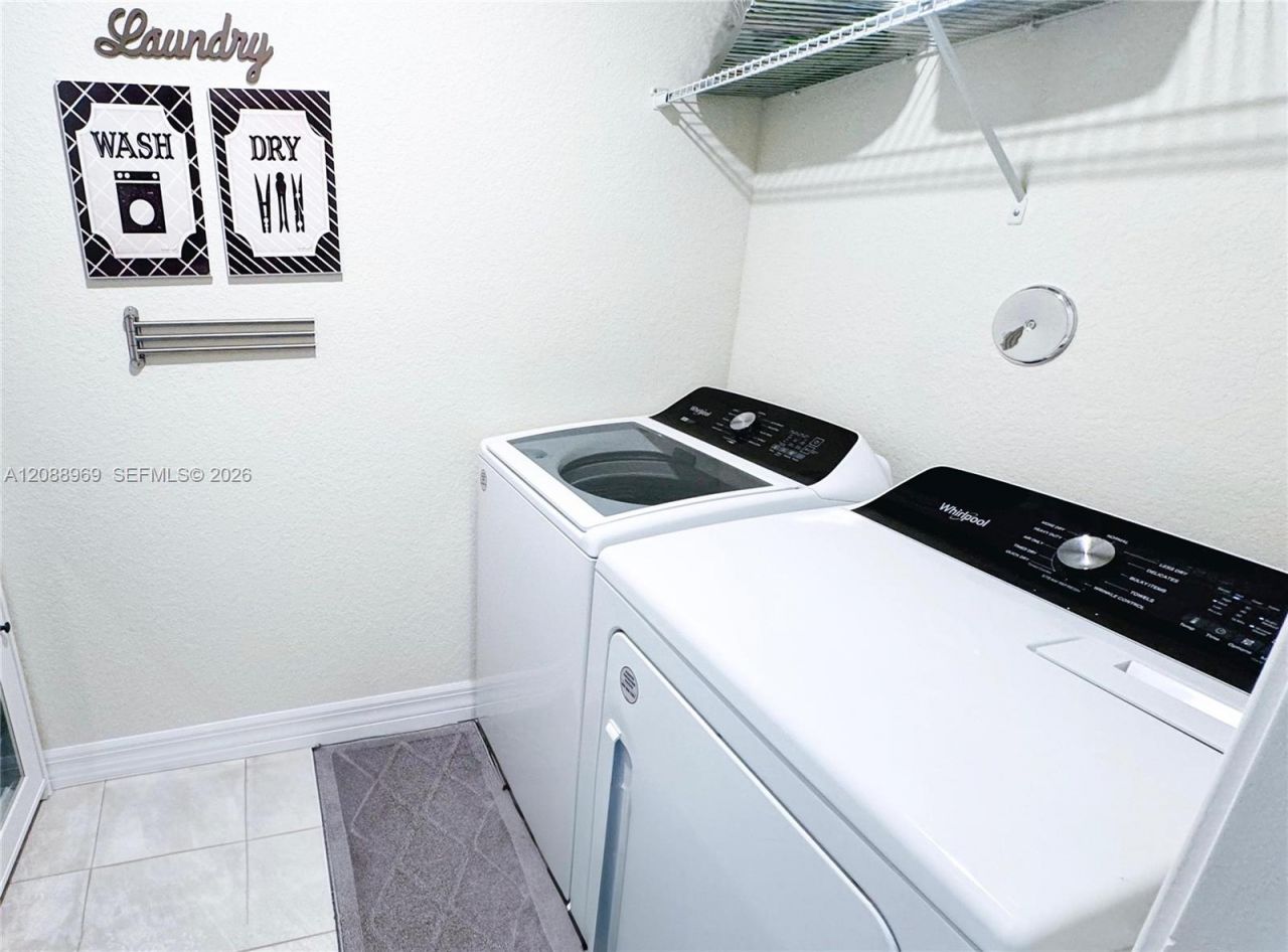 3117 Buttonwood Ct , Lauderdale Lakes, FL 33311 Photo