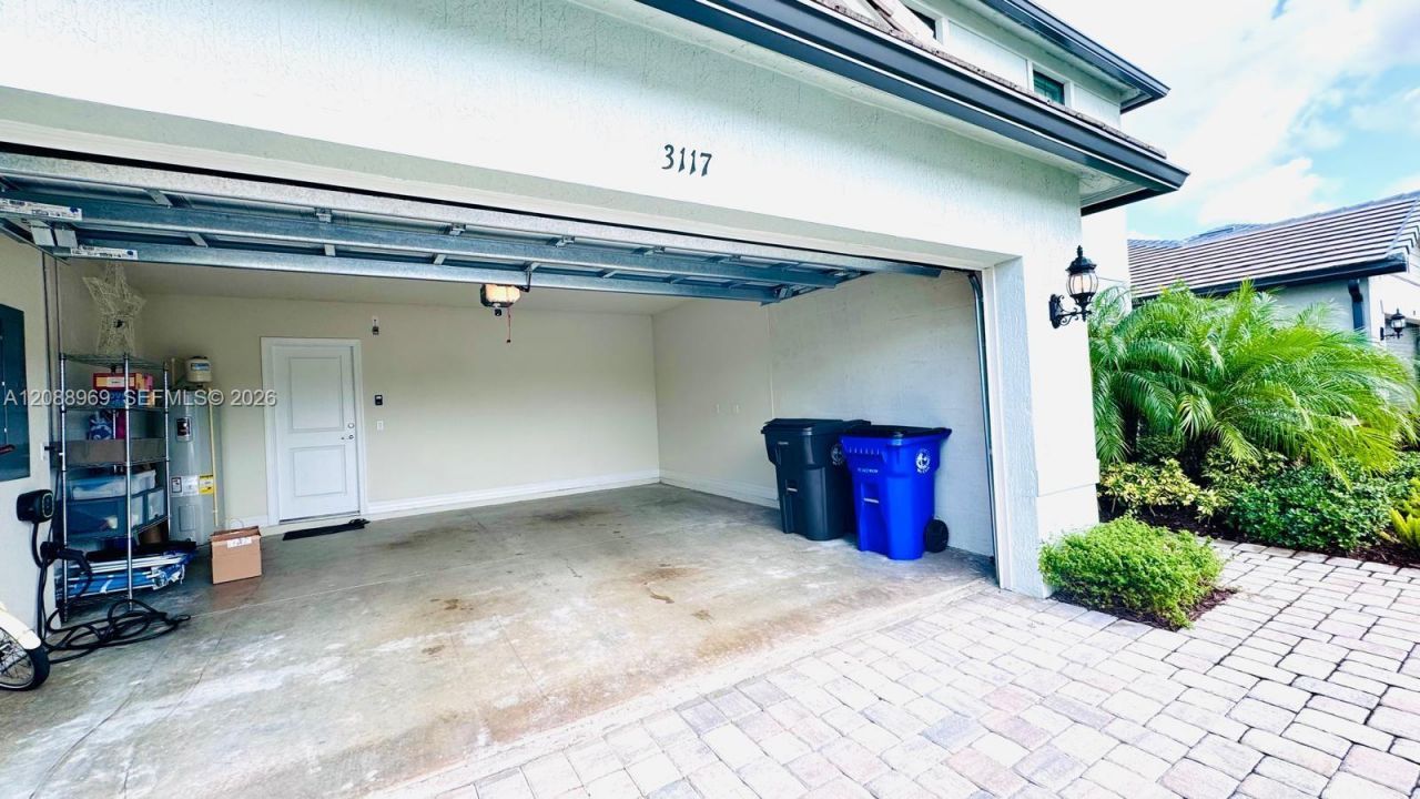 3117 Buttonwood Ct , Lauderdale Lakes, FL 33311 Photo