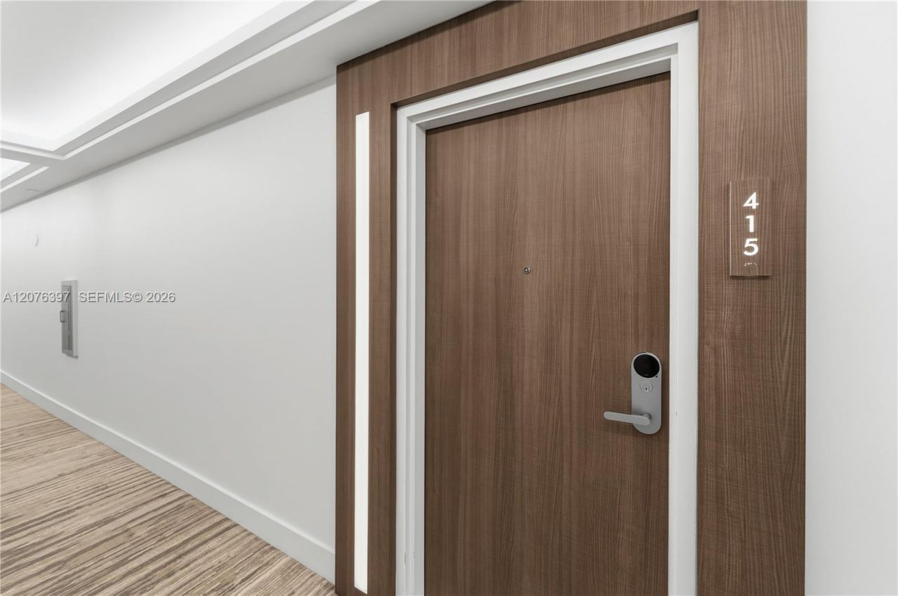 2301 Collins Ave, Unit 415, Miami Beach, FL 33139 Photo