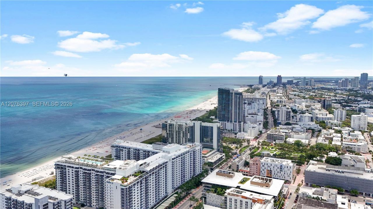 2301 Collins Ave, Unit 415, Miami Beach, FL 33139 Photo