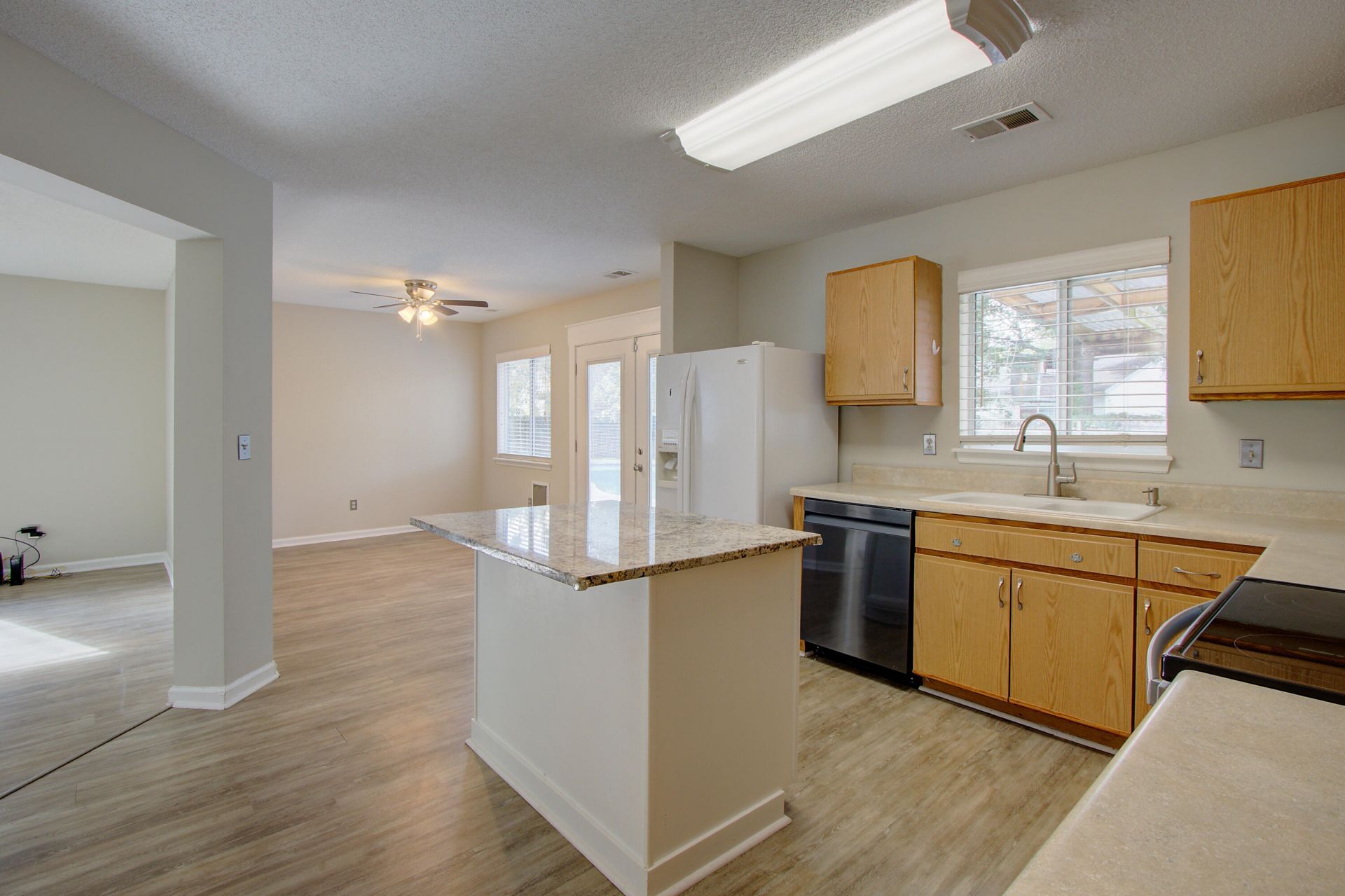 121 Sioux Court Photo 11