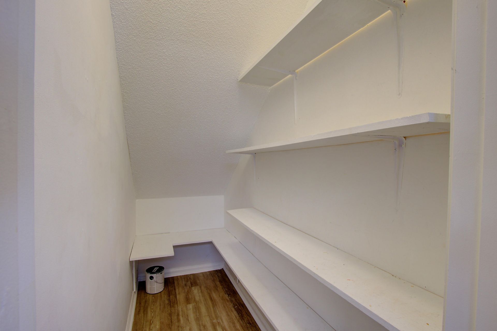 121 Sioux Court Photo 14