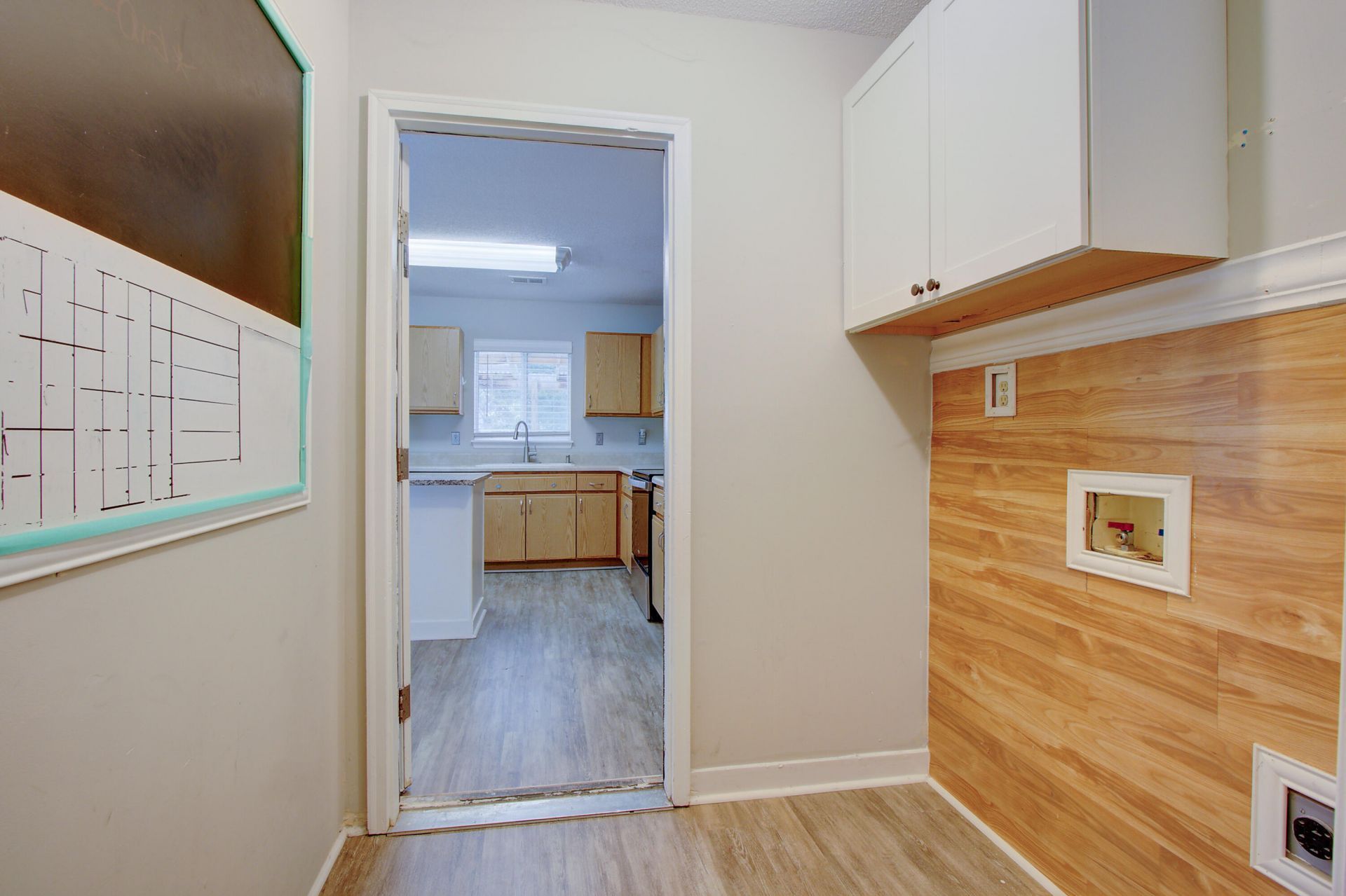 121 Sioux Court Photo 15