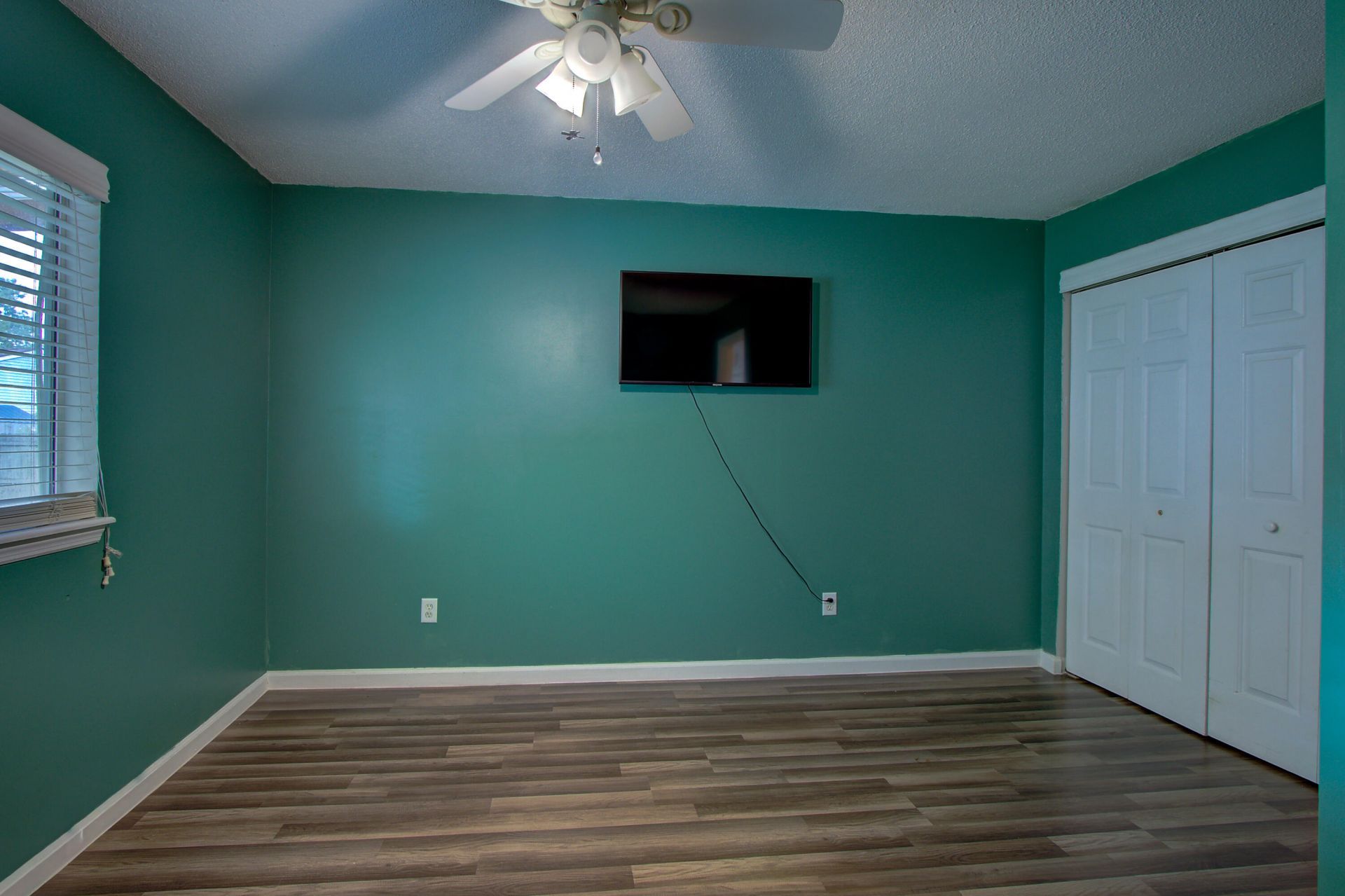 121 Sioux Court Photo 17