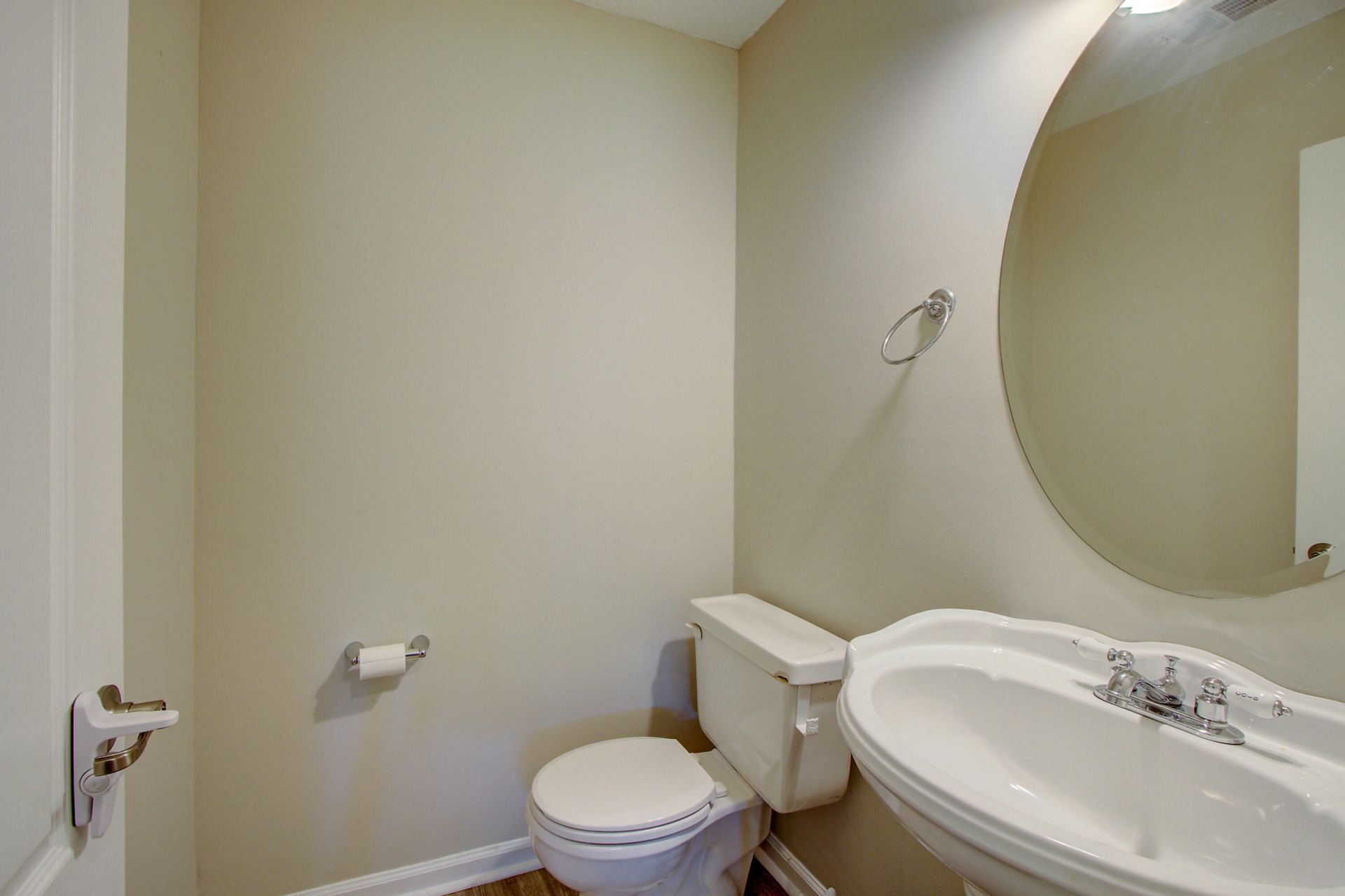121 Sioux Court Photo 18