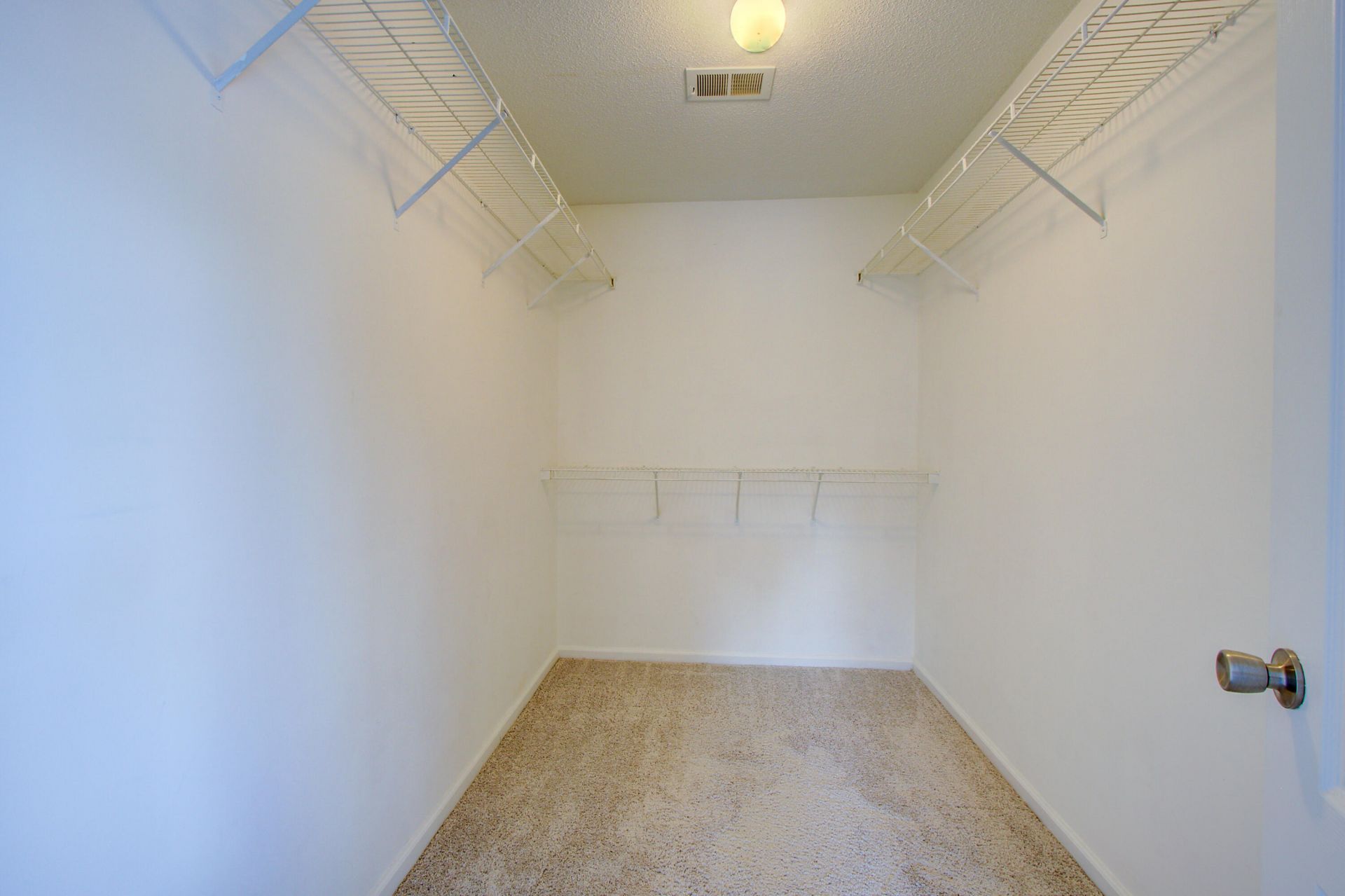 121 Sioux Court Photo 22