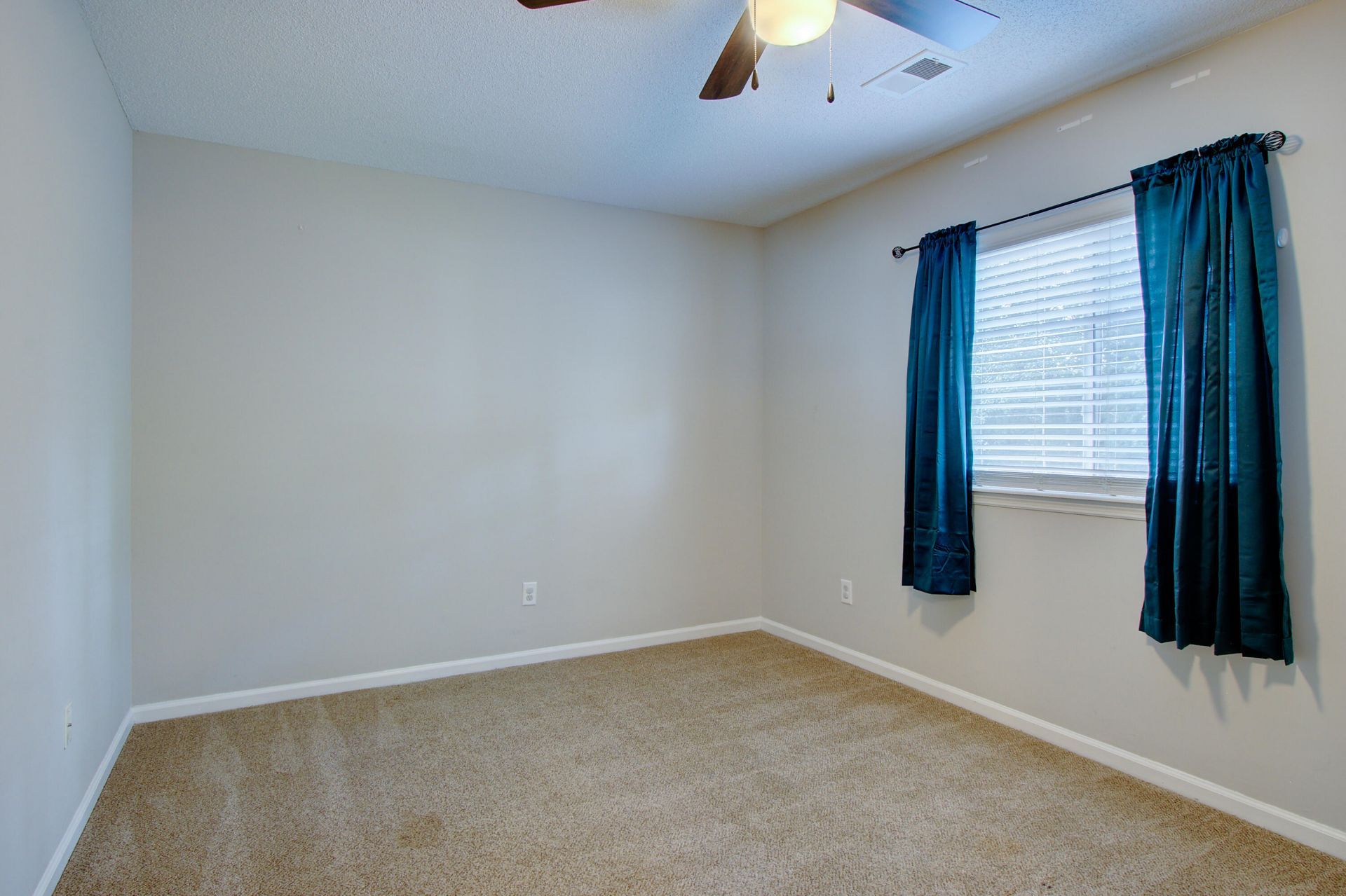 121 Sioux Court Photo 27