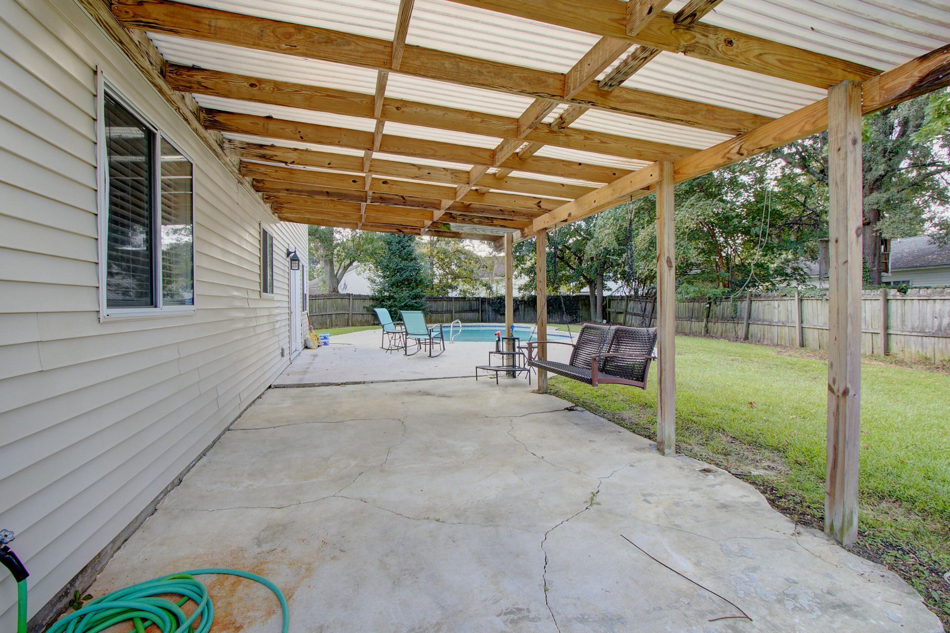 121 Sioux Court Photo 33