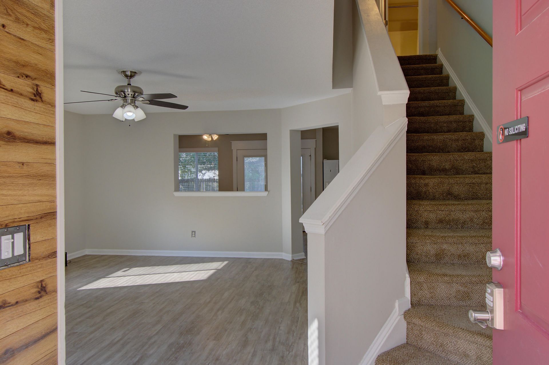 121 Sioux Court Photo 4