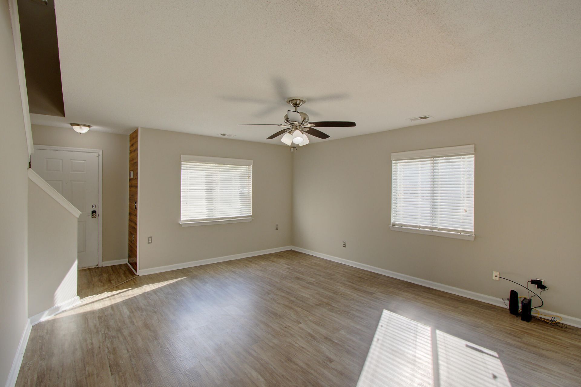 121 Sioux Court Photo 6