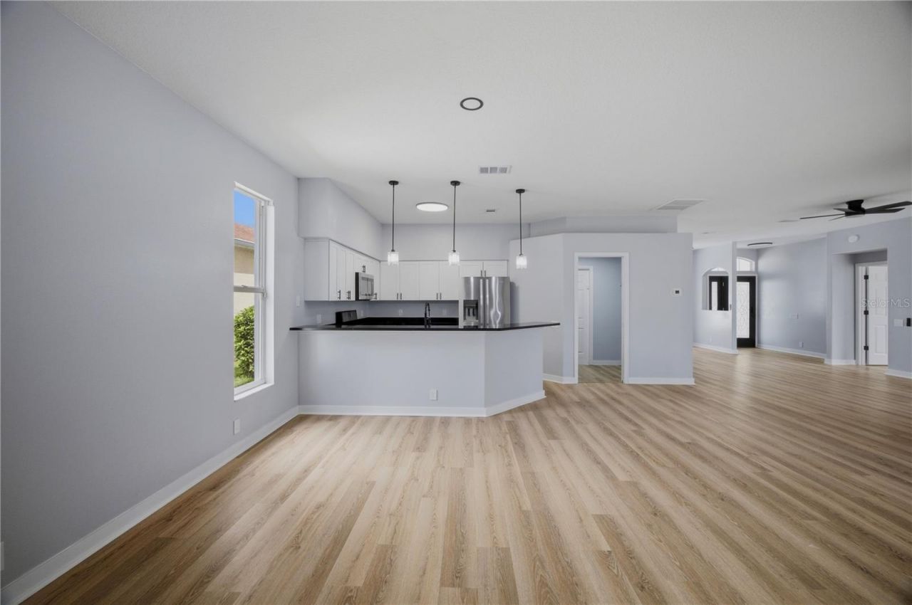 518 Hunter Lane, Bradenton, FL 34212 Photo