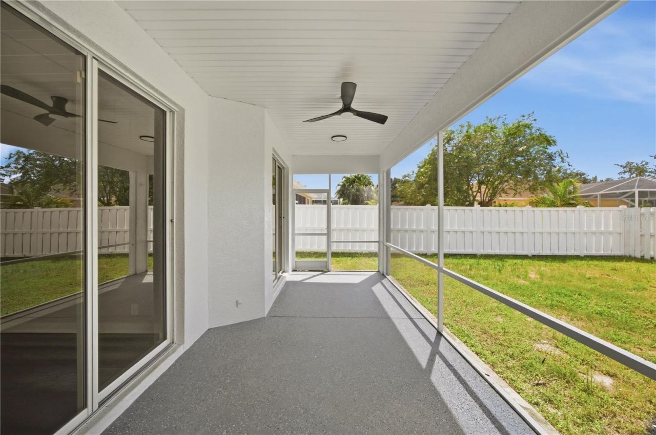 518 Hunter Lane, Bradenton, FL 34212 Photo