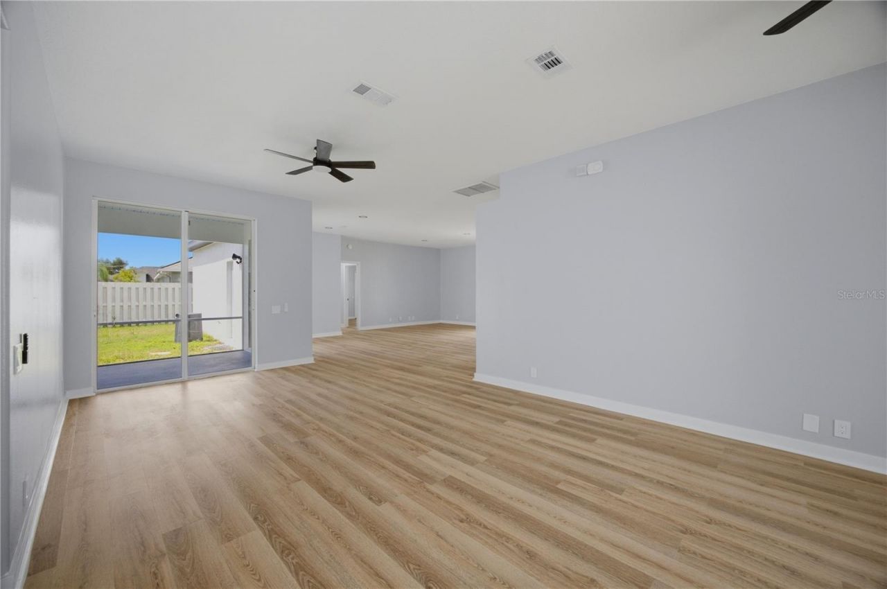 518 Hunter Lane, Bradenton, FL 34212 Photo