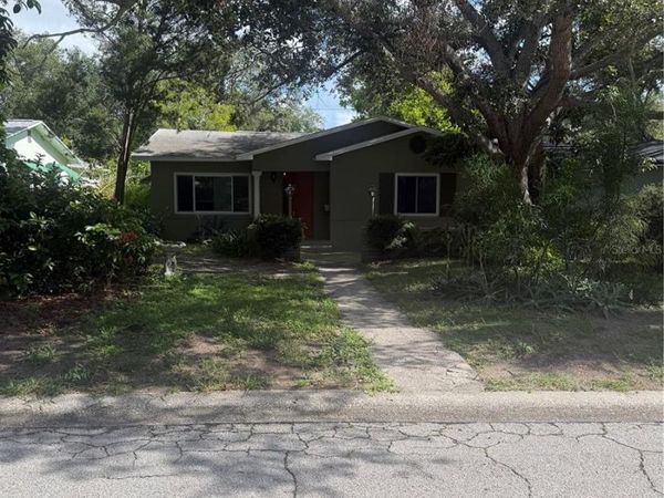 215 24TH AVENUE N, ST PETERSBURG, FL 33704