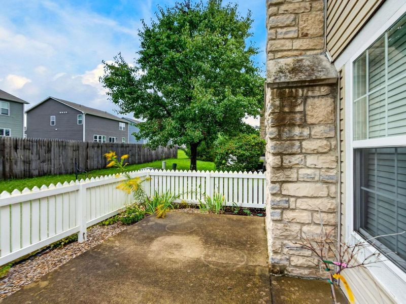 6677 Eagle Ridge Lane, Unit 14D, Canal Winchester, OH 43110 Photo 8