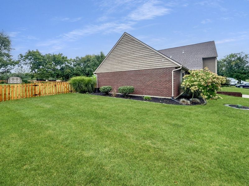 6800 Curtwood Drive, Tipp City, OH 45371 Photo 34