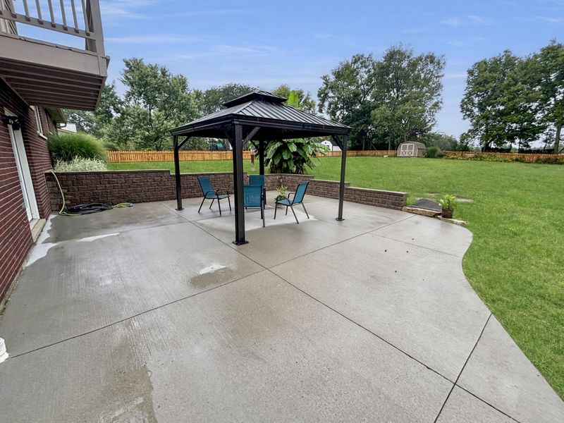 6800 Curtwood Drive, Tipp City, OH 45371 Photo 39