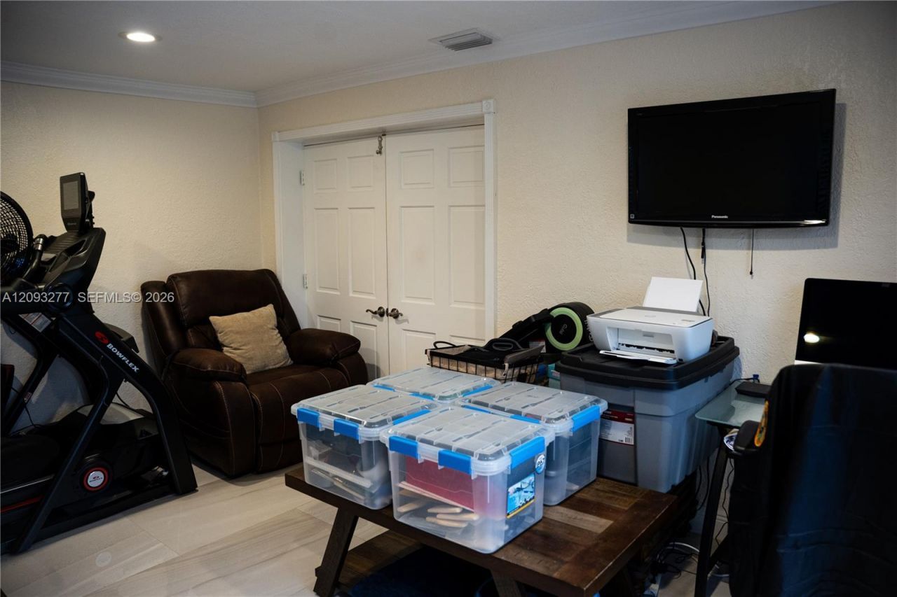 Please Call For Address, Miami, FL 33175 Photo