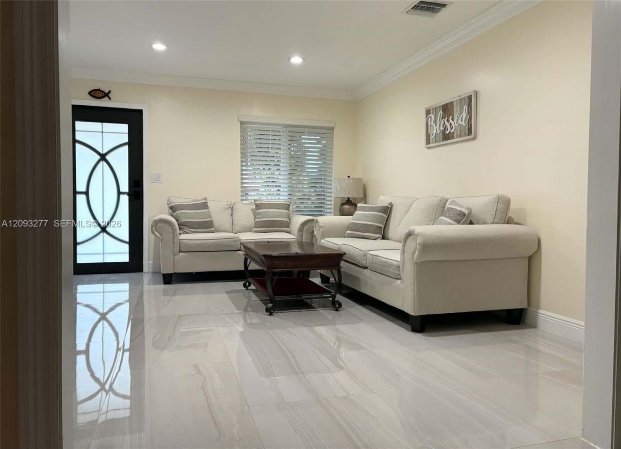 Please Call For Address, Miami, FL 33175 Photo