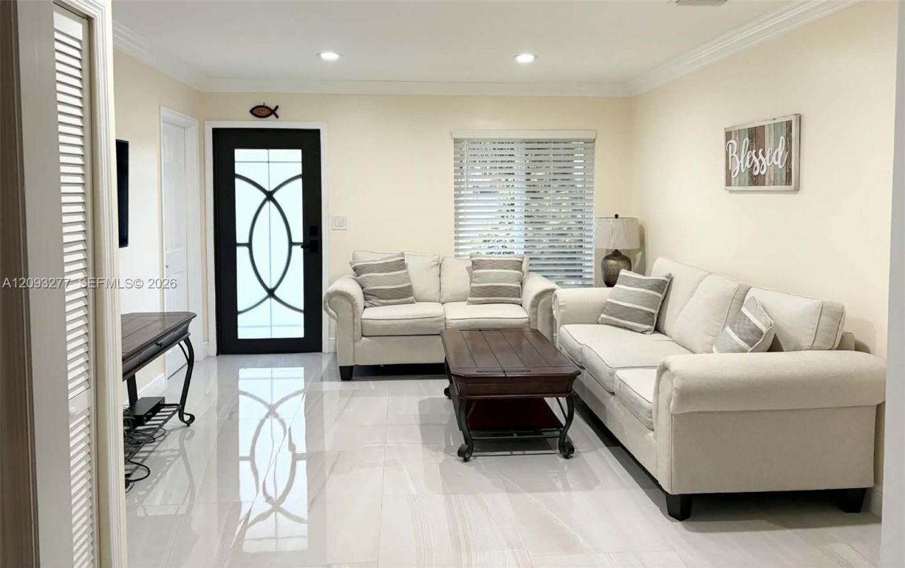 Please Call For Address, Miami, FL 33175 Photo