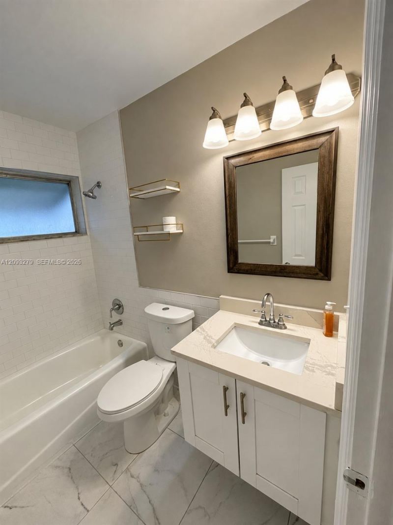 1904 NW 45th Ct, Unit 1904, Tamarac, FL 33309 Photo