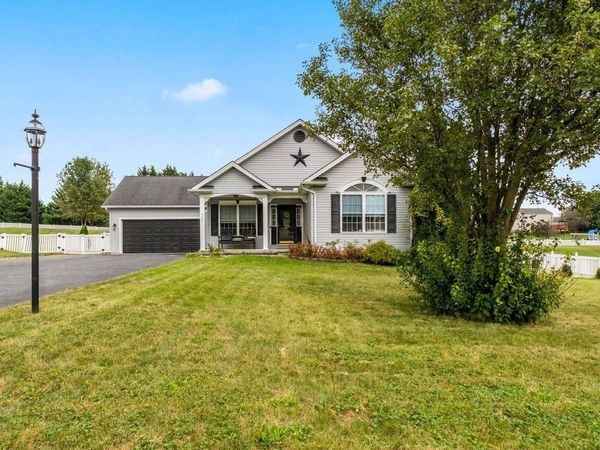 440 SUNSET DRIVE, HANOVER, PA 17331