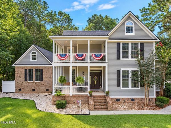 201 Madison Court , Swansboro, NC 28584