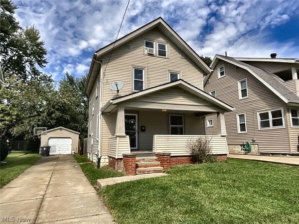 131 E Ido Avenue, Akron, OH 44301