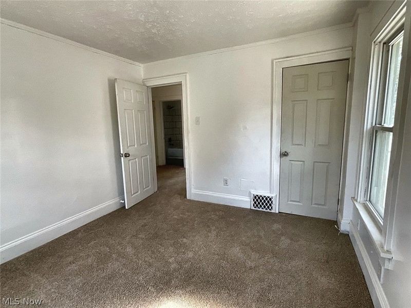 131 E Ido Avenue, Akron, OH 44301 Photo 16