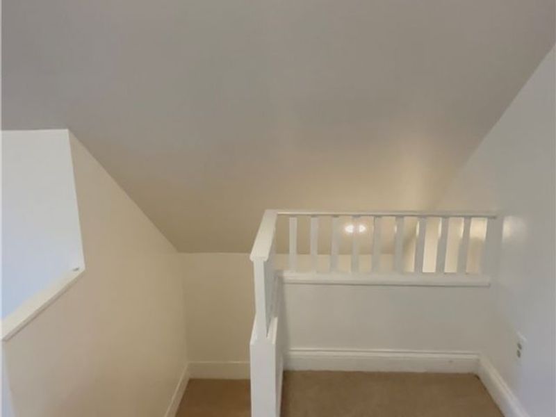 131 E Ido Avenue, Akron, OH 44301 Photo 18