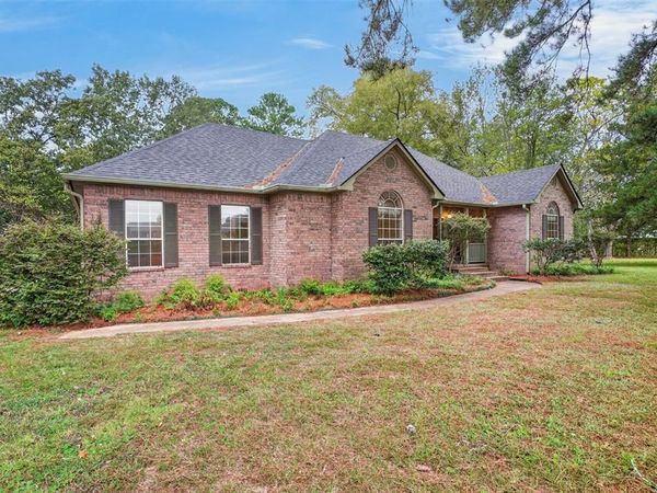 7252 Blanchard Furrh Road, Blanchard, LA 71107
