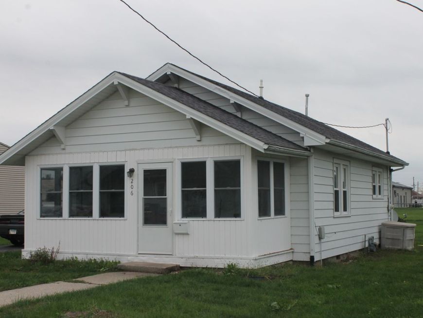 Main Photo