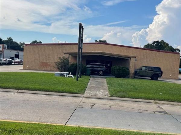 1005 CAMBERIDGE Drive , LaPlace, LA 70068