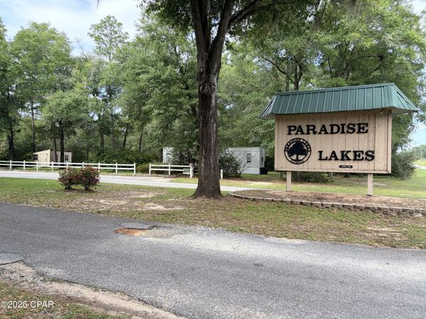 3989 Dunford Circle , Chipley, FL 32428