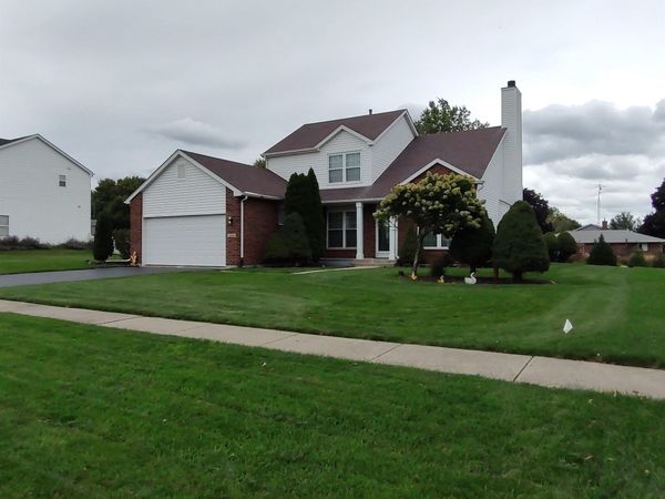 2000 Grandview Trail, BELVIDERE, IL 61008