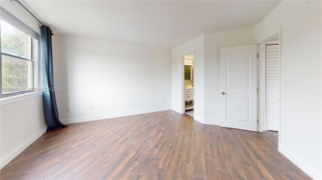 10257 NW 9th St Cir , Unit 206-10, Miami, FL 33172 Photo