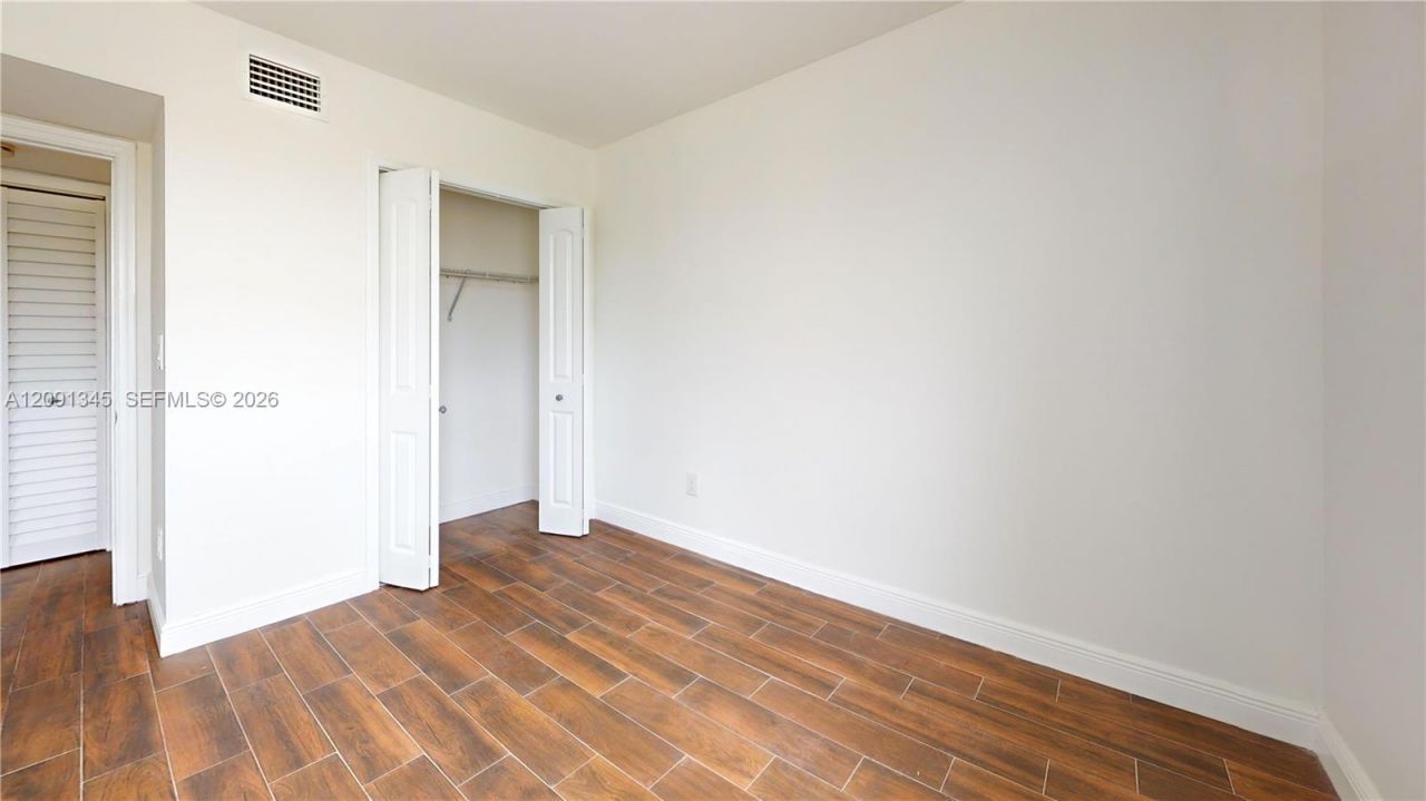 10257 NW 9th St Cir , Unit 206-10, Miami, FL 33172 Photo